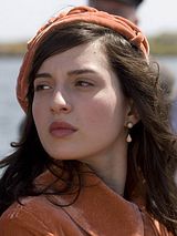 María Valverde