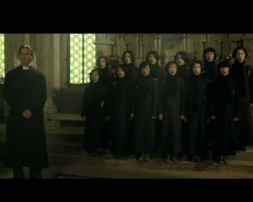 <strong>Savaşın Çiçekleri</strong> Orijinal Fragman