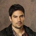Fotoğraf D.J. Cotrona