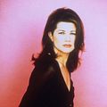 Fotoğraf Daphne Zuniga