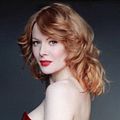 Fotoğraf Emily Beecham