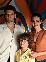 Sen Büyümeye Bak posteri