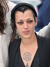 Jade Oukid'un fotoğrafi