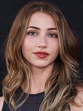 Emily Rudd'un fotoğrafi
