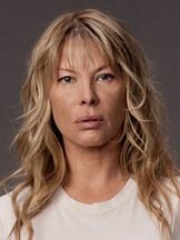 Deborah Kara Unger'un fotoğrafi