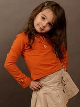 Çağla Çakar'un fotoğrafi