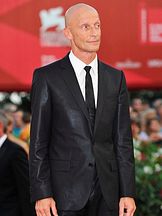 Anton Adasinskiy'un fotoğrafi