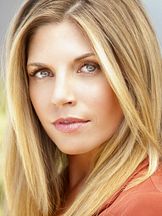 Andrea Bogart'un fotoğrafi