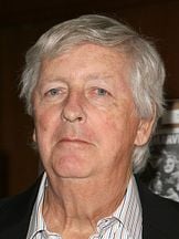 Dick Clement'un fotoğrafi