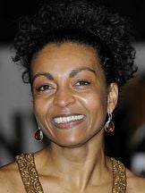 Adjoa Andoh'un fotoğrafi