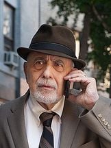 George Morfogen'un fotoğrafi