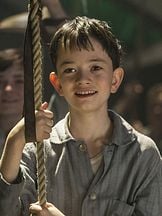 Lewis MacDougall'un fotoğrafi