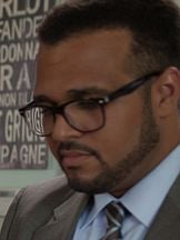 Aaron Burns (V)'un fotoğrafi