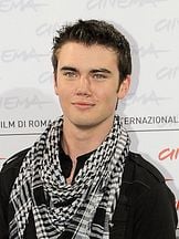 Cameron Bright'un fotoğrafi