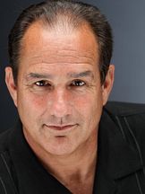 Joel Lambert'un fotoğrafi