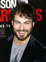 Shawn Roberts'un fotoğrafi