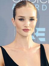 Rosie Huntington-Whiteley'un fotoğrafi