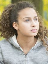 Oulaya Amamra'un fotoğrafi