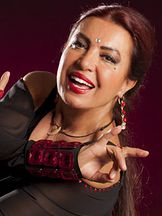 Seyyal Taner'un fotoğrafi