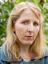 Fenella Woolgar'un fotoğrafi