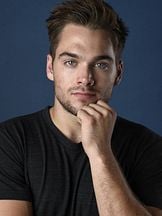 Dylan Sprayberry'un fotoğrafi