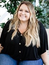 Anna Todd'un fotoğrafi