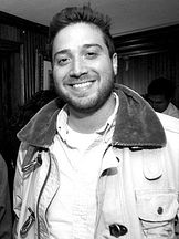 Jenner Furst'un fotoğrafi