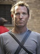 Raymond E. Lee'un fotoğrafi