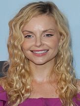 Izabella Miko'un fotoğrafi