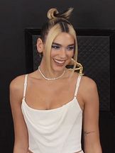 Dua Lipa'un fotoğrafi