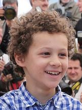 Elyes Aguis'un fotoğrafi