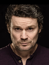 Michael Patric'un fotoğrafi