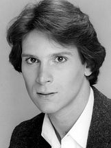 Philip Anglim'un fotoğrafi