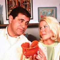 Fotoğraf Alley Mills