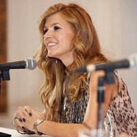 Fotoğraf Connie Britton