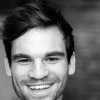 Fotoğraf Adam O'Brian