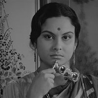 Fotoğraf Madhabi Mukherjee
