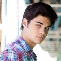 Fotoğraf Noah Centineo