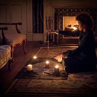 Fotoğraf Alvina August