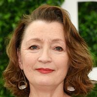 Fotoğraf Lesley Manville