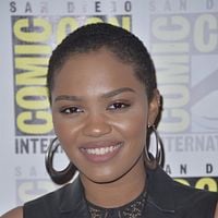 Fotoğraf China Anne McClain