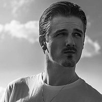 Fotoğraf Craig Arnold