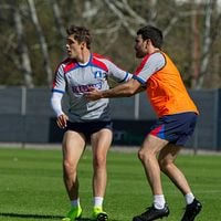 Fotoğraf Phil Dunster