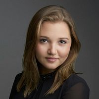 Fotoğraf Mia McKenna-Bruce