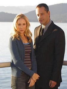 1st to Die Sezon 1 posteri