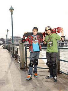 Zeke and Luther Sezon 3 posteri