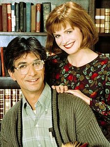 The Days And Nights Of Molly Dodd Sezon 5 posteri