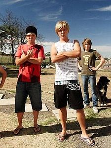 Angry Boys Sezon 1 posteri