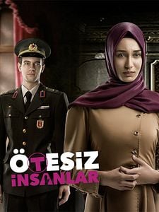 Ötesiz İnsanlar Sezon 2 posteri