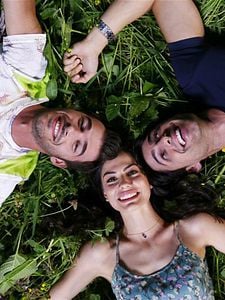 Çilek Kokusu Sezon 1 posteri